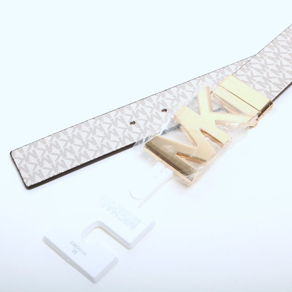 NWT Michael Kors Twist Reversible Belt Medium - Picture 6 of 7